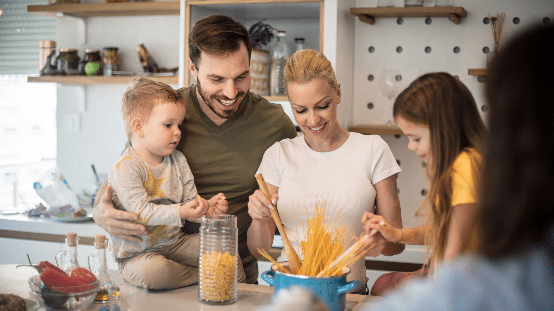 Positive Parenting_ Building Stronger Relationships with Your Children